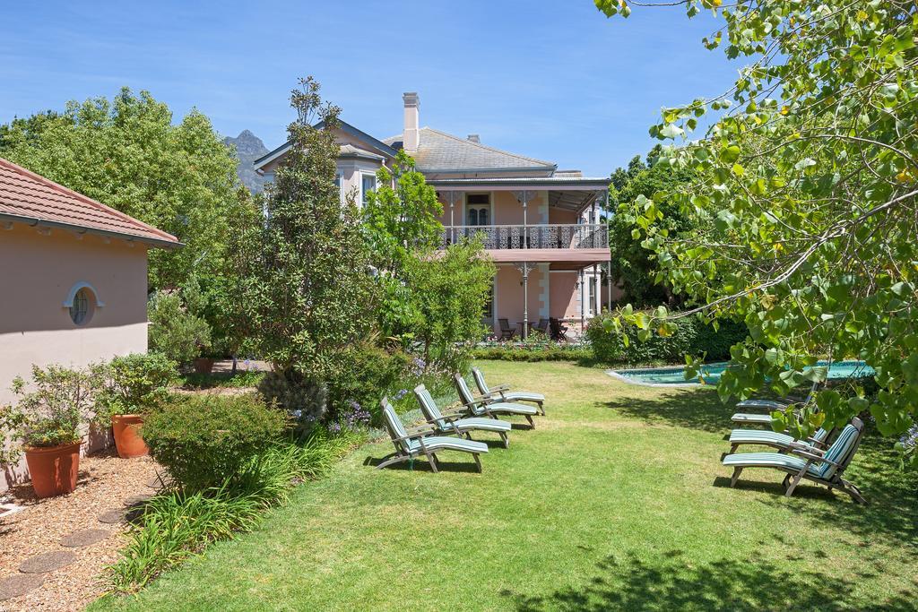 Medindi Manor Hotel Cape Town Exterior photo