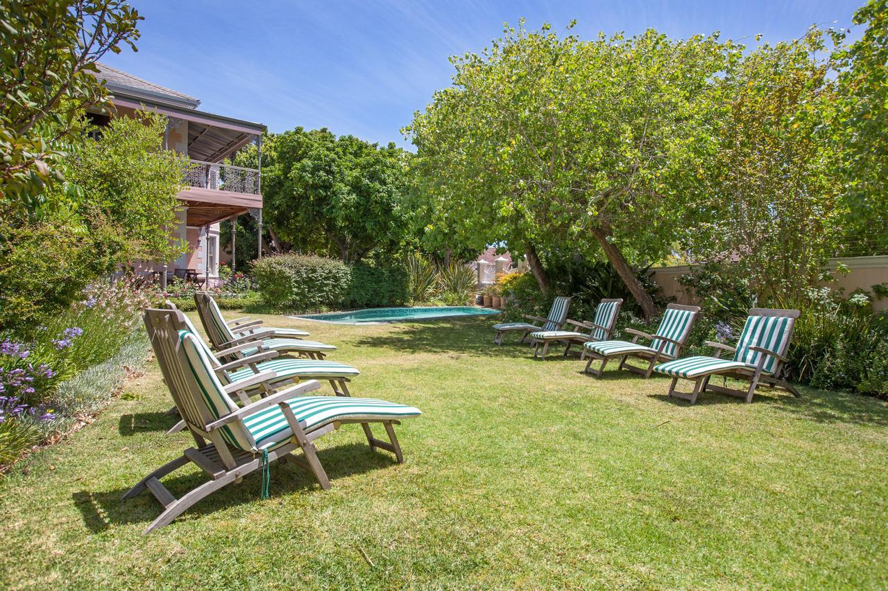 Medindi Manor Hotel Cape Town Exterior photo