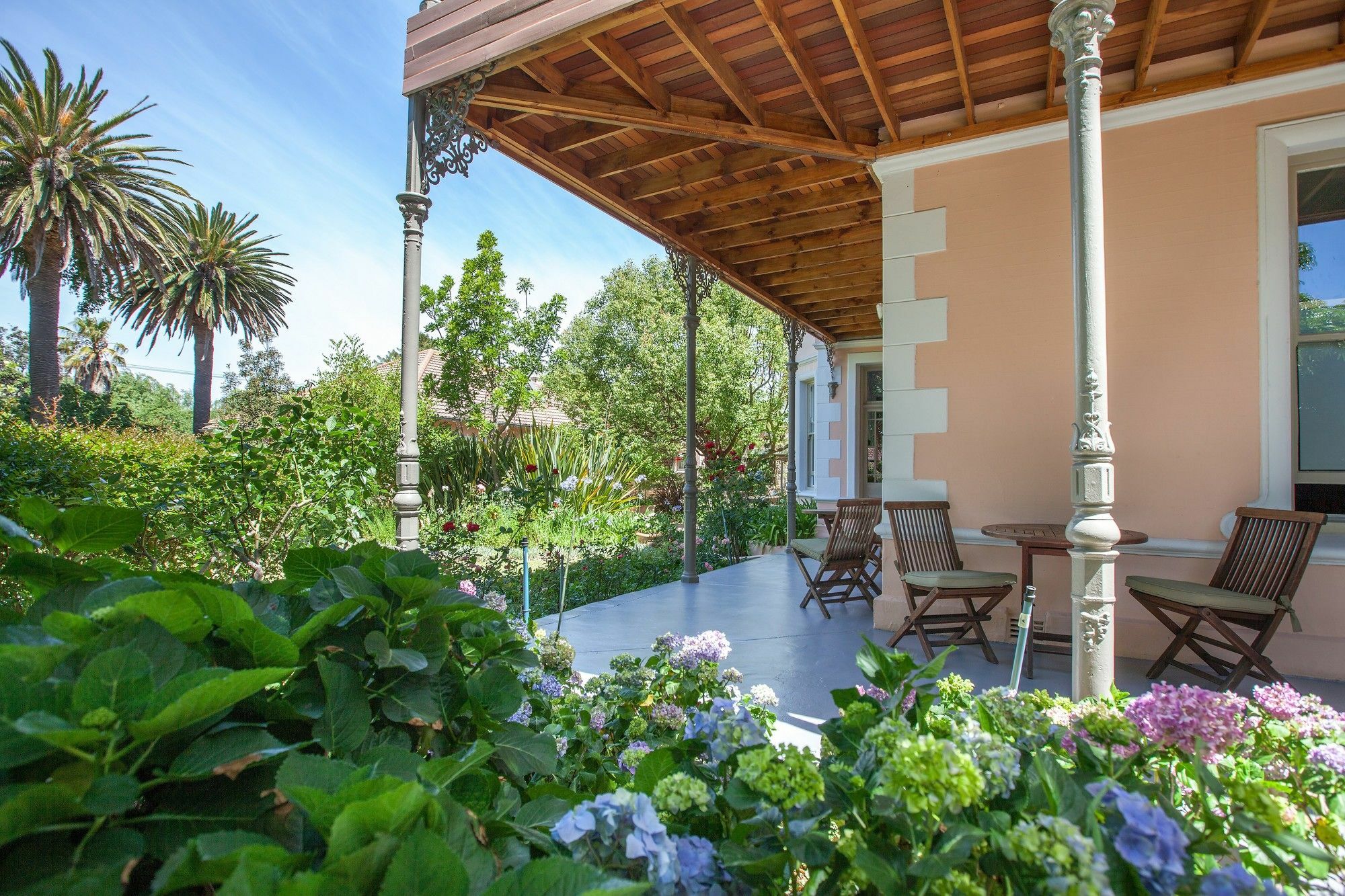Medindi Manor Hotel Cape Town Exterior photo